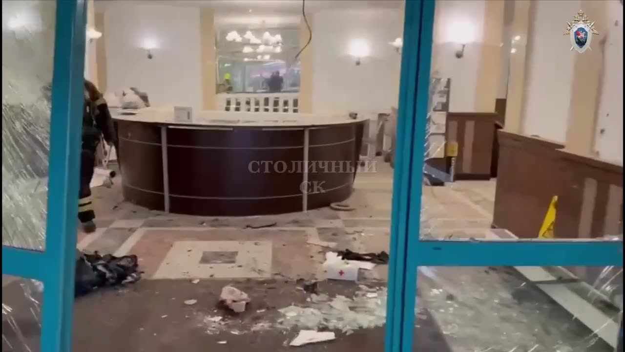 💥 Footage after the explosion in "Scarlet Sails" residential complex in Moscow