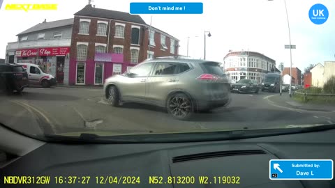 UK Dash Cameras - Compilation 42 - 2024 Bad Drivers, Crashes _ Close Calls