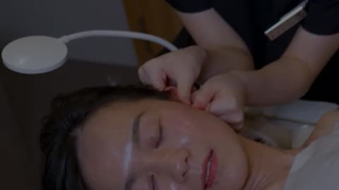 ASMR 1 Sensation: Traditional Korean Treatment for the Whole Body