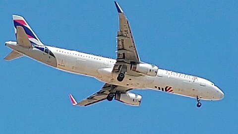 Airbus A321 PT-MXQ coming from Natal to Fortaleza