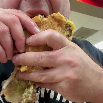 4th Gorilla Bite Ape Chomp 2025! 5 Pattie Huge Whopper 5 pieces of cheese! OH!