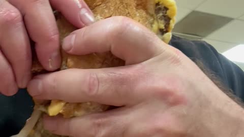 4th Gorilla Bite Ape Chomp 2025! 5 Pattie Huge Whopper 5 pieces of cheese! OH!