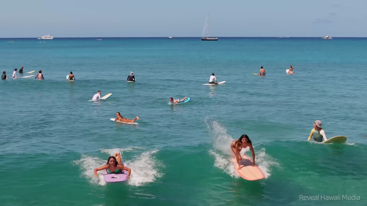 The Girls Surf Queens 2025