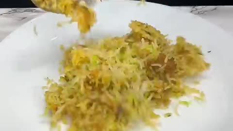 How to make Hyderabadi chicken biryani// recipe of chicken biryani #tasty #recipe