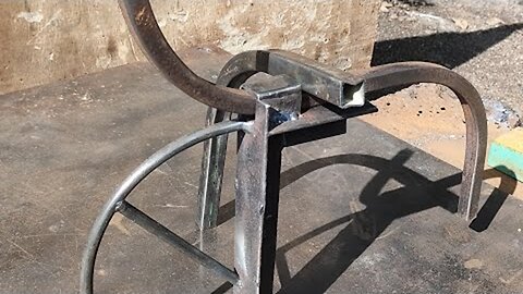 Amazing Invention: How This Welder Creates the Simplest Square Pipe Bending Tool