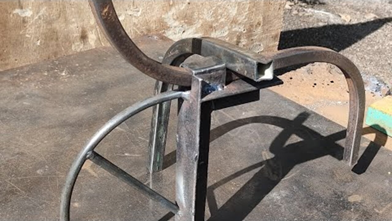 Amazing Invention: How This Welder Creates the Simplest Square Pipe Bending Tool