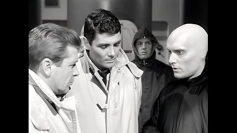 VOYAGE TO THE BOTTOM OF THE SEA (S01-E20) - The Invaders (1965)