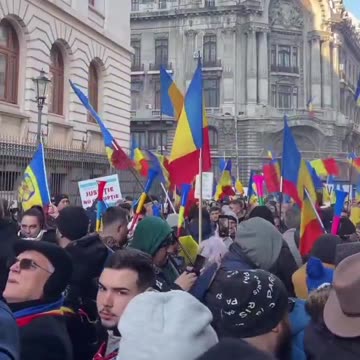 Romanians protest the annulment of election results