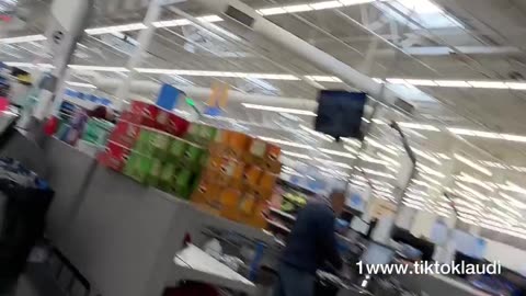 Walmart employee's video claiming reduced Latino shoppers due to ICE fears