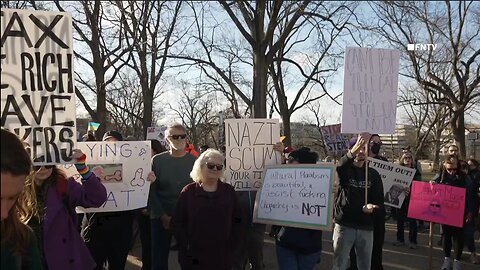 Anti-Trump and Pro-Ukraine protests at US Capitol ahead of Trump's Speech