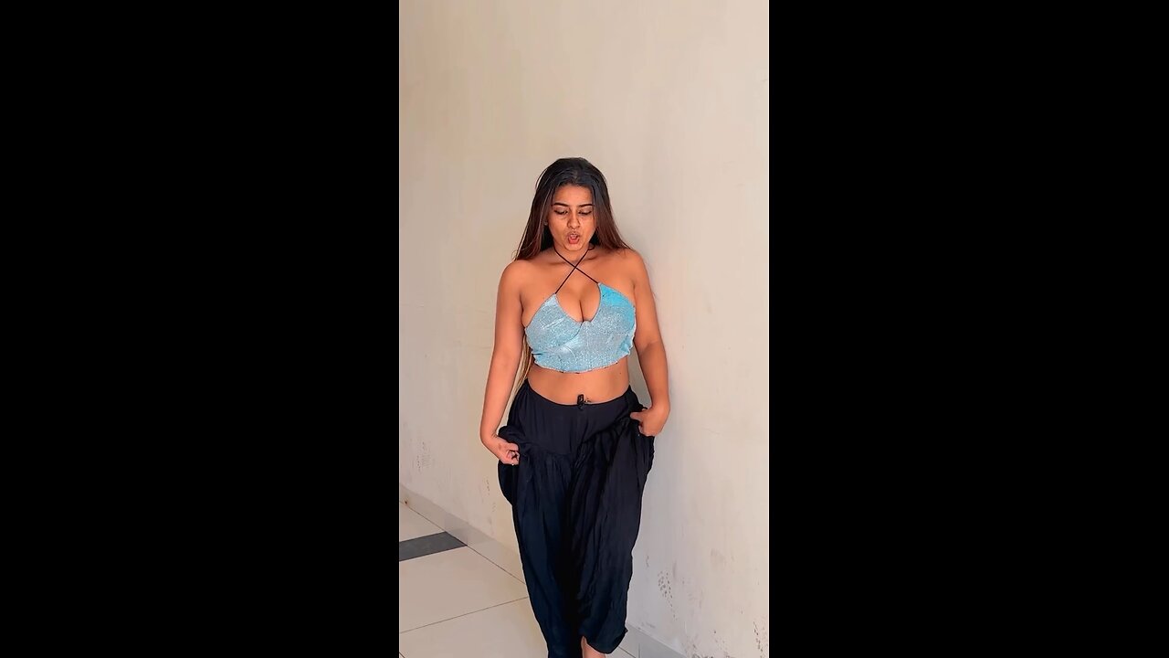 Guy's please like or comment 🍑🍼 How's Looking My boobies