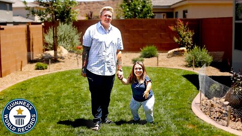 We're married and have a 3 foot height difference - Guinness World Records