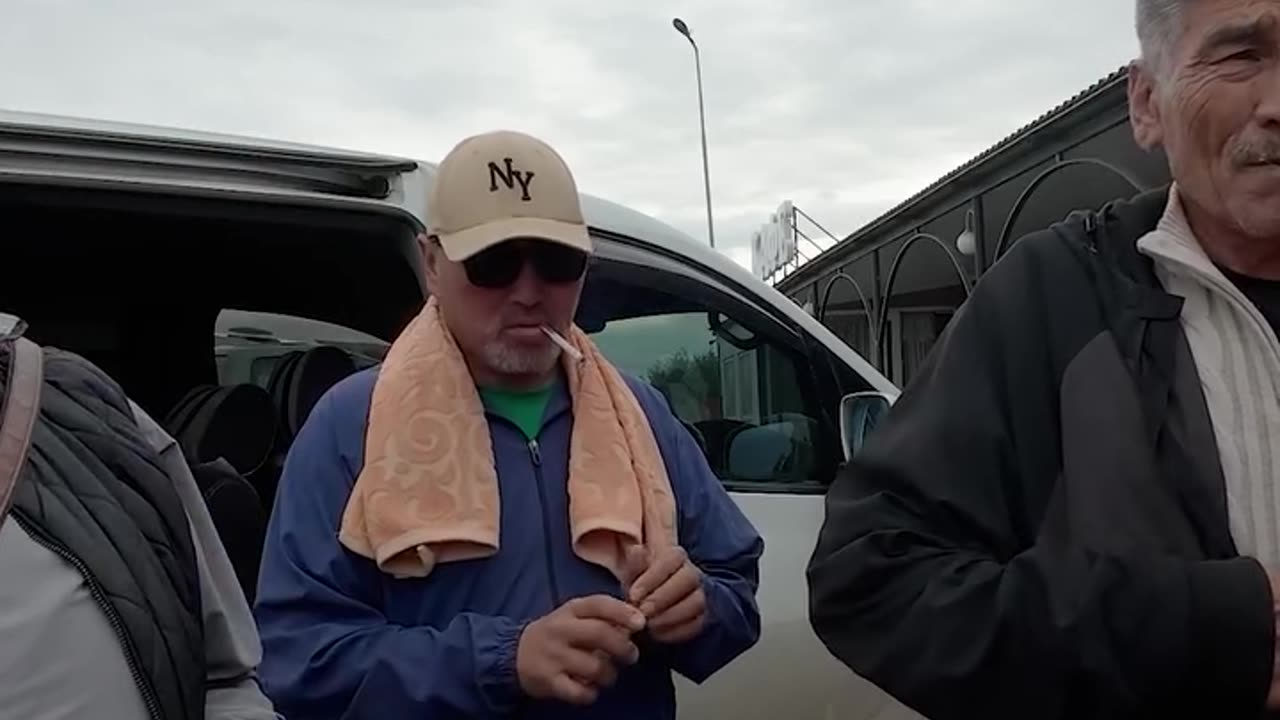 Heartwarming Encounter: My Unforgettable Experience with Friendly Kyrgyz People in Russia 🌍❤️"