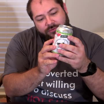 Spicy strawberry soda review!