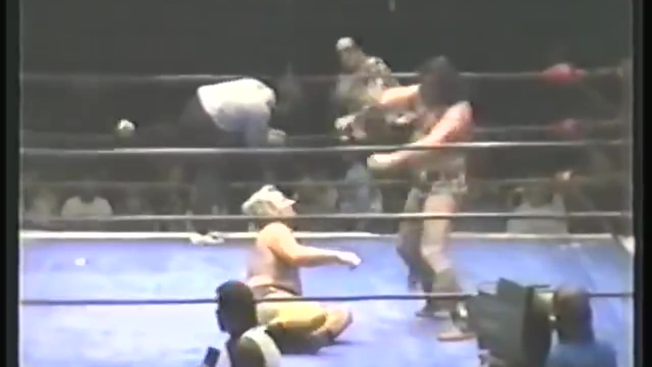 (1973.10.06) The Sheik vs Chief Jay Strongbow - Big Time Wrestling