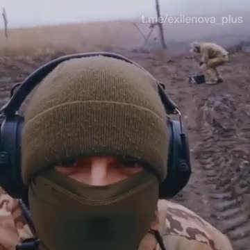 Russians Firing Off State-of the-Art Rocket Launcher