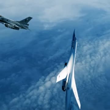 Russian pilot makes a dead loop