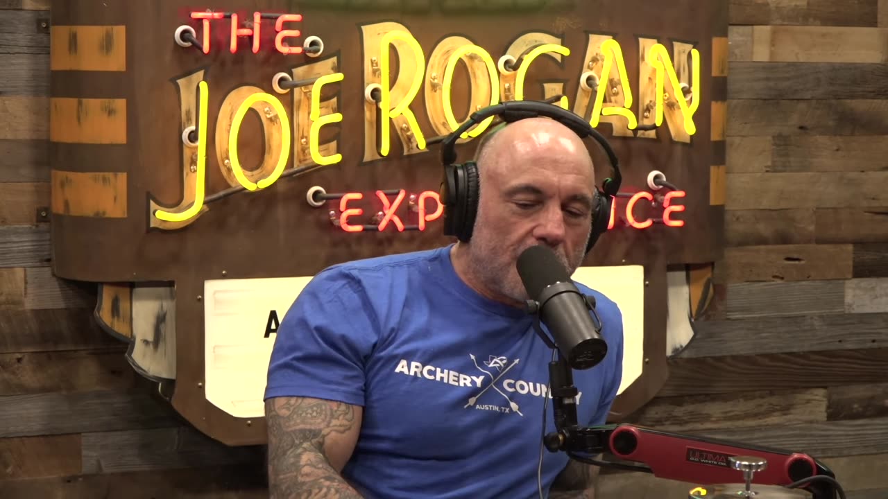 Joe Rogan Experience #2280 - Peter Berg