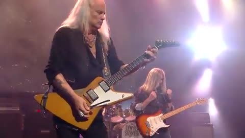 Lynyrd Skynyrd - Simple Man - Live At The Florida Theatre _ 2015 (Official Video)