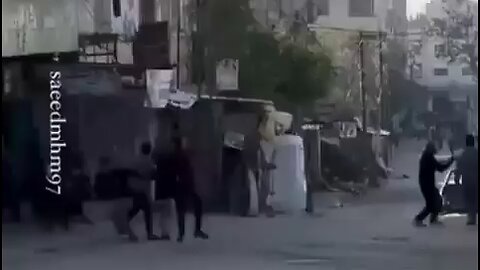 Footage captures the moment the israelis strike a residential building