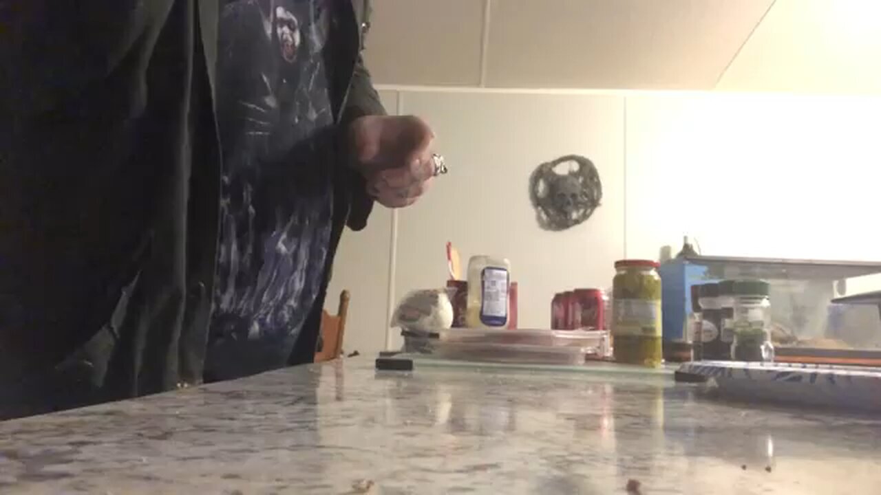 cobes making a sandwich