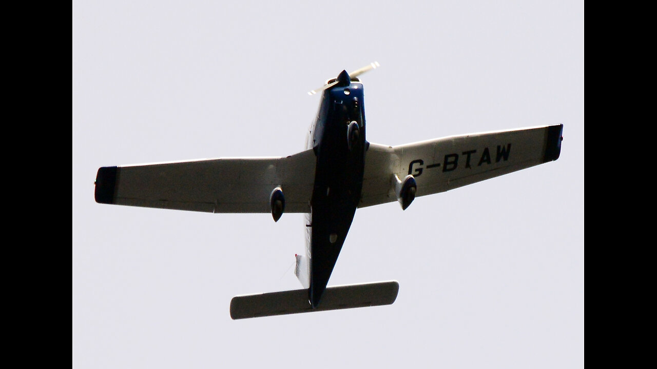 LOW FLY BREACHING AIRCRAFT/STALKERS AND CHEMTRAILS