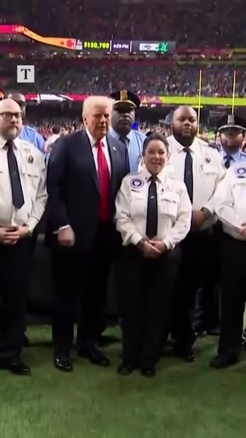 Trump cheered, Taylor Swift booed at the Super Bowl!
