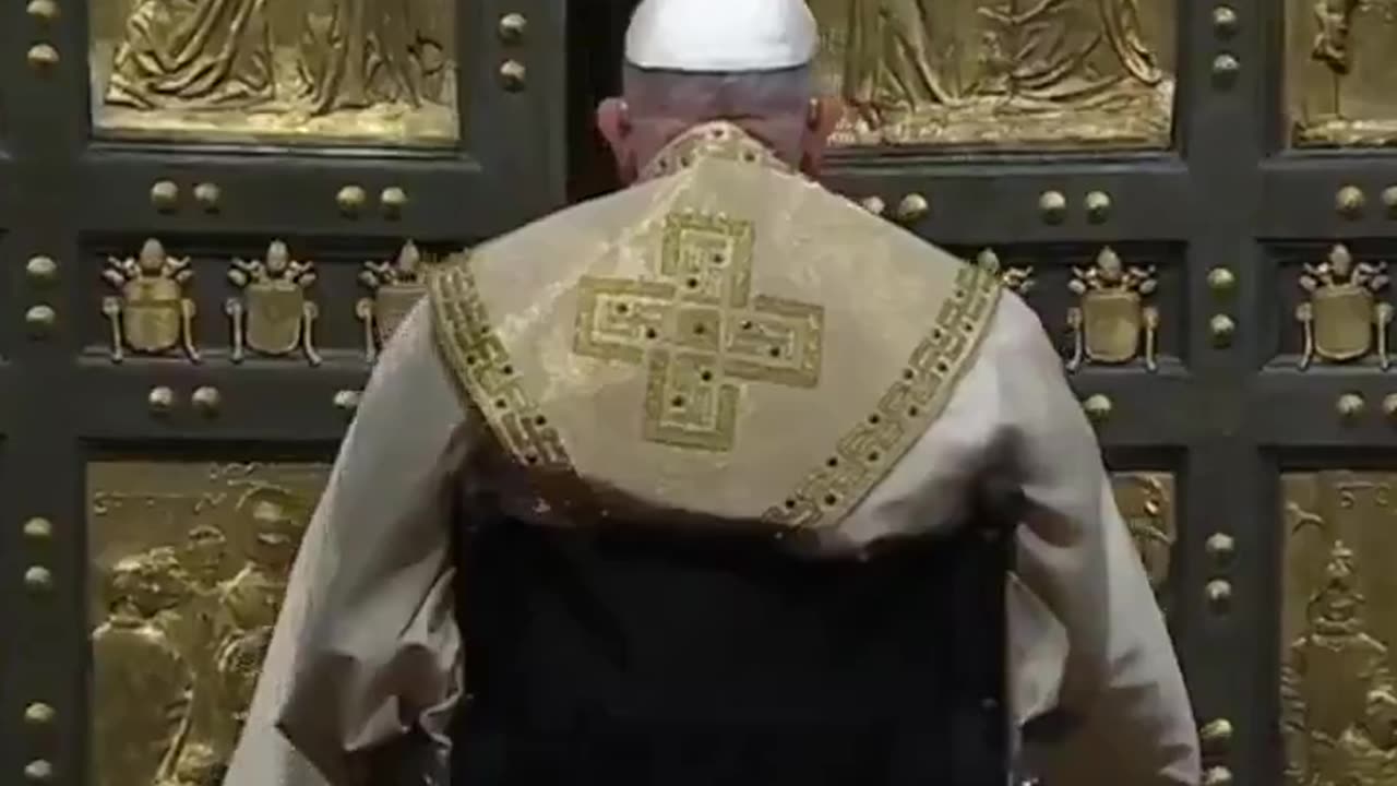 Pope Francis opens Holy Doors (Sacred Portal), marking the start of the 2025 Jubilee