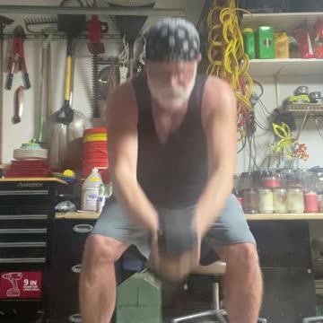 Swing Dumbbell, Swing!!