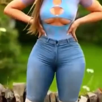 High Waist Flare Jeans + Weekend = Style Look! ✨💃