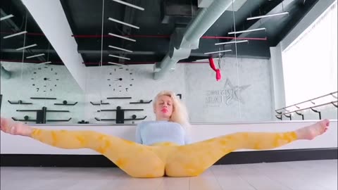 Erotic yoga gymnastics for sexy girls5