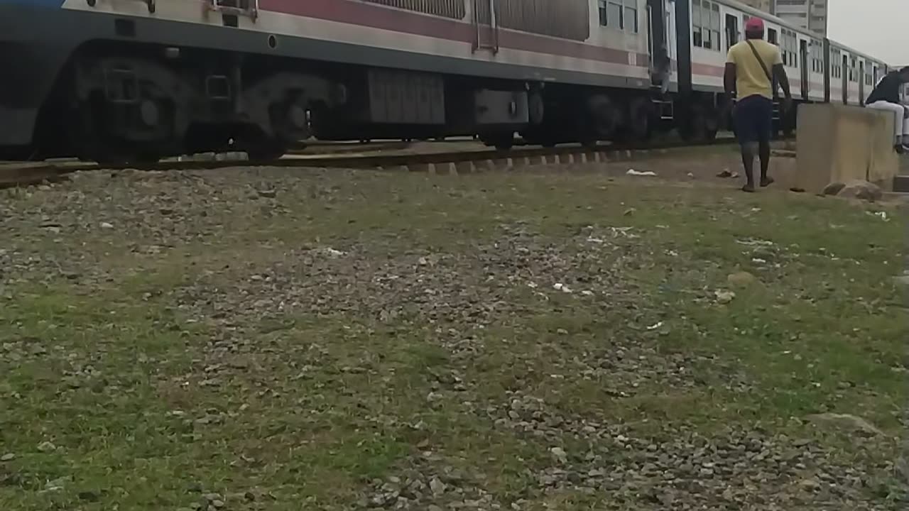 Sri Lankan train ride