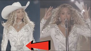 BEYONCE'S ANTICHRIST CHRISTMAS CELEBRATION RITUAL!