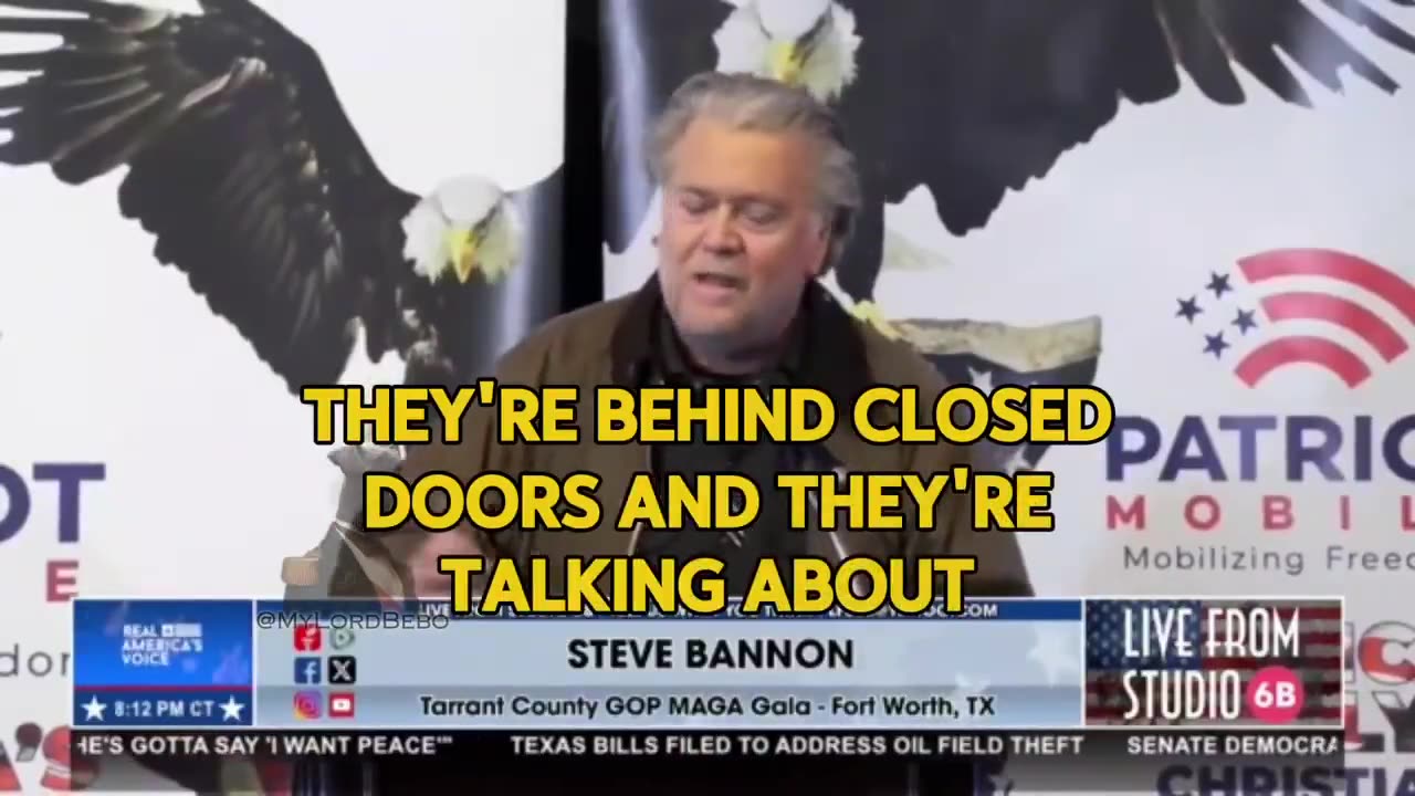 🇺🇸🇺🇦 Former Trump strategist Steve Bannon destroys Zelensky.