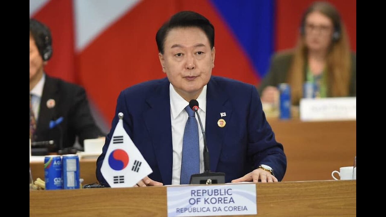 South Korea in Turmoil: President Yoon's Arrest Warrant