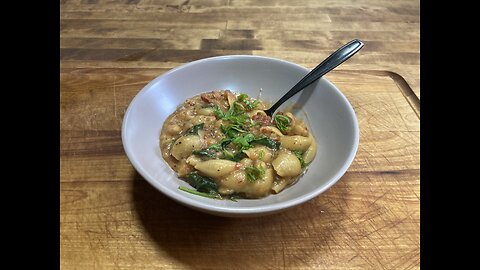 (Vegetarian) Sweet and Spicy Chickpea Pasta