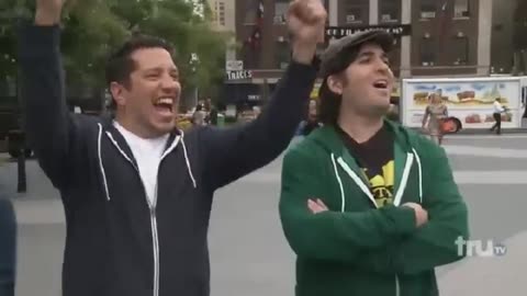 Impractical Jokers - Strip High Five