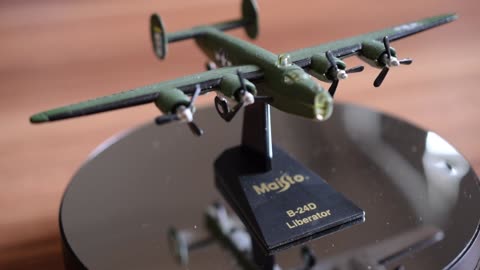 Maisto B 24D Liberator