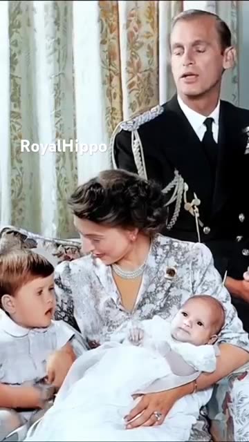 Queen Elizabeth II And Her Family 🔥