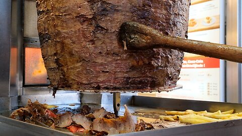 Amazing Turkish Doner Kebab! They Sell 600 Kilos a day! Turkish Street Food Doner Kebab Recipe