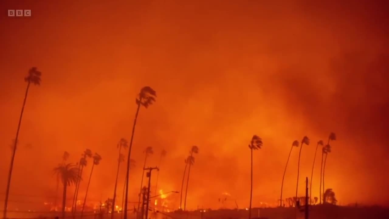 California wildfires latest: 50,000 flee as blaze spreads with “zero containment” BBC News