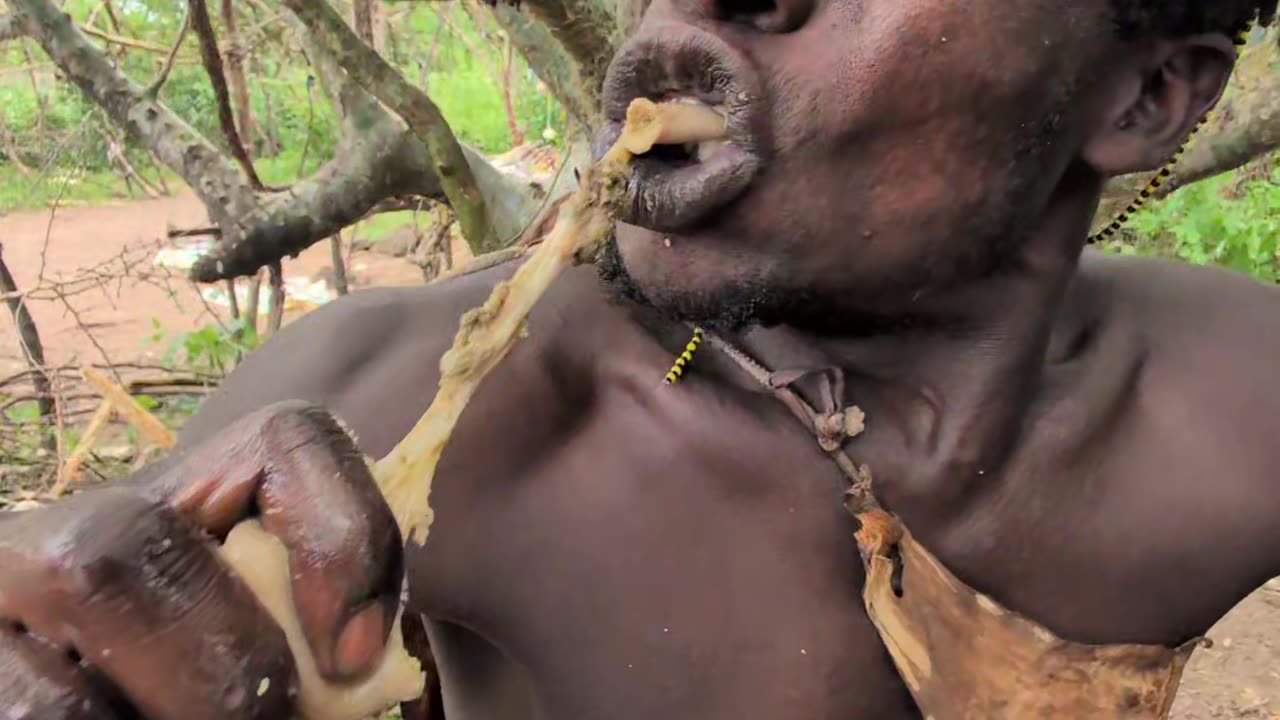 that's Fantastic Soup😋🍲See hadza Cookie's their breakfast meal😋😲Very delicious Soups 🤤