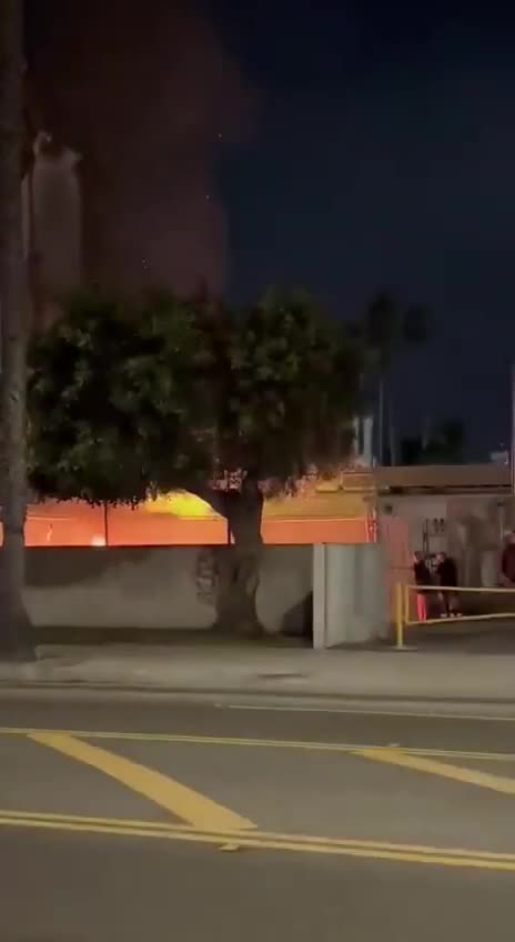 Man seen setting fires in LA