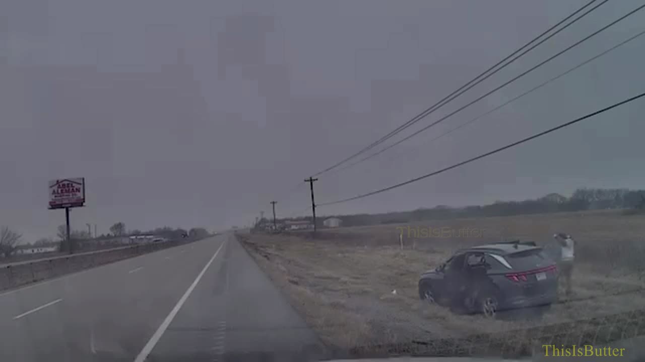 Dashcam video shows troopers chasing after ATM robbery suspects during high-speed pursuit in Durant