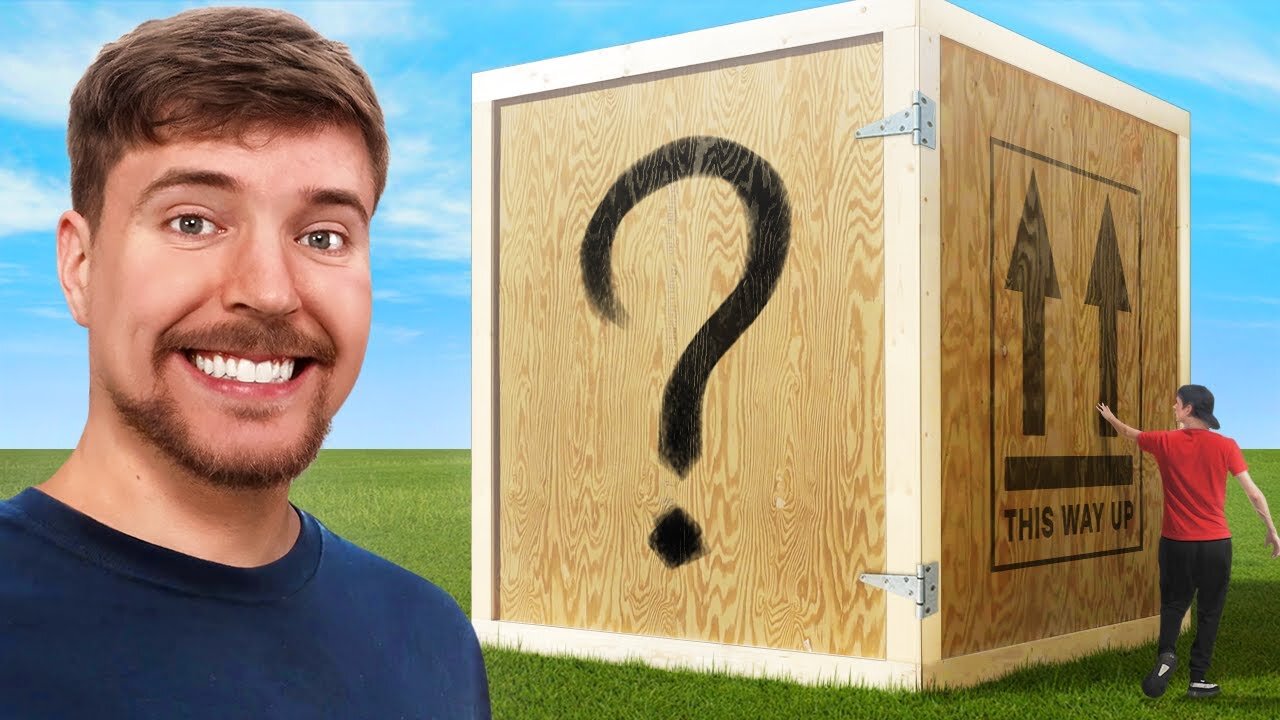 I bought the world largest mystery box 🤯