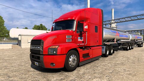 American Truck Simulator / *Featuring a Kenan Advantage Group skin. (KAG Canada)