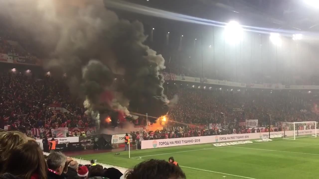 Spartak Moscow vs Zenit splendid atmosphere (Krasno Belye and Narodnaya Komanda)