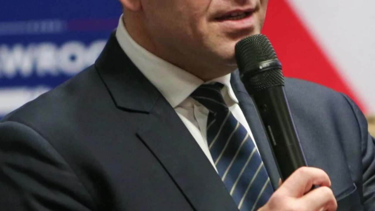 HUGE GAIN! Who's the New Challenger Threatening Trzaskowski's Lead? Polish Poland News