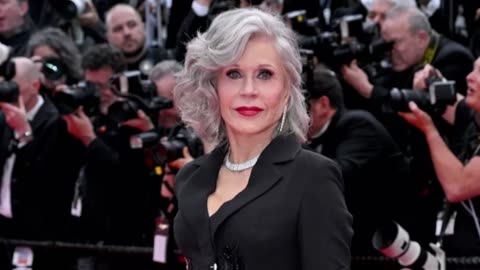 Jane Fonda Hates Shopping – You’ll Never Guess Why! News
