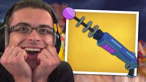 Nick Eh 30 Can't Believe How INSANE Bender's Shiny Metal Raygun Is!